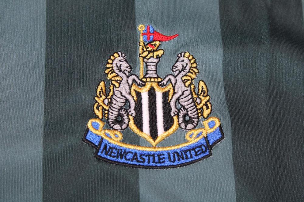 Newcastle United 2005/06 Away