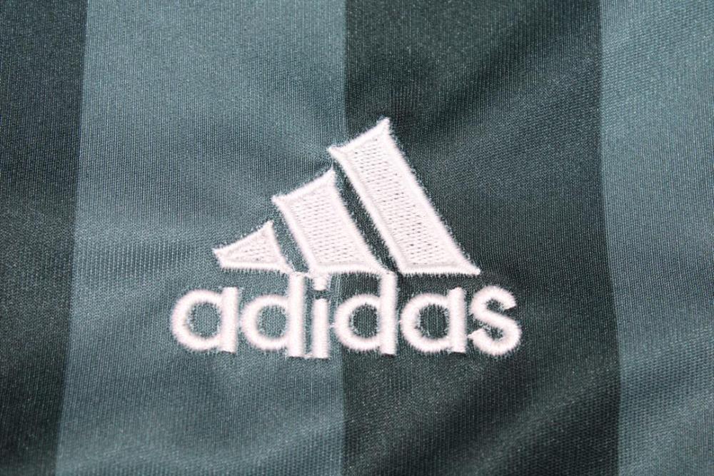 Newcastle United 2005/06 Away