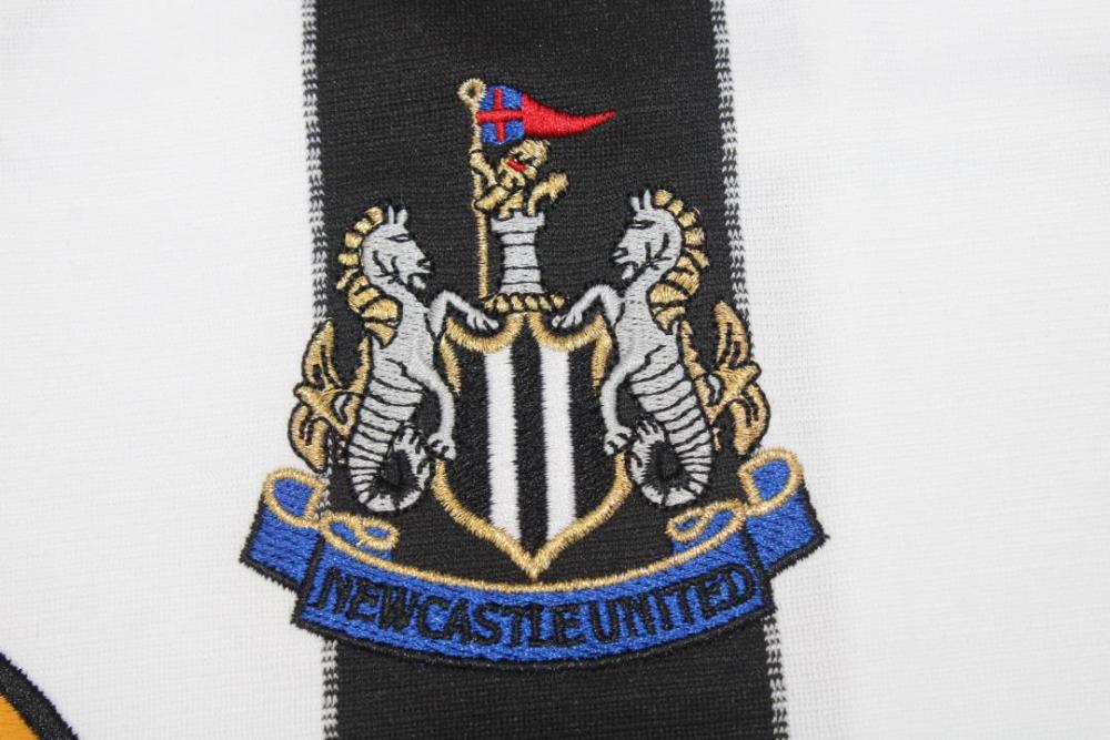 Newcastle United 1999/00 Home