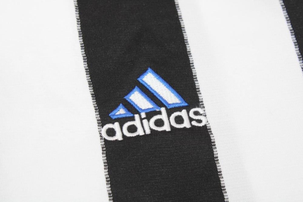 Newcastle United 2000/01 Home