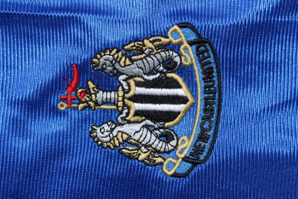 Newcastle United 1998/99 Away
