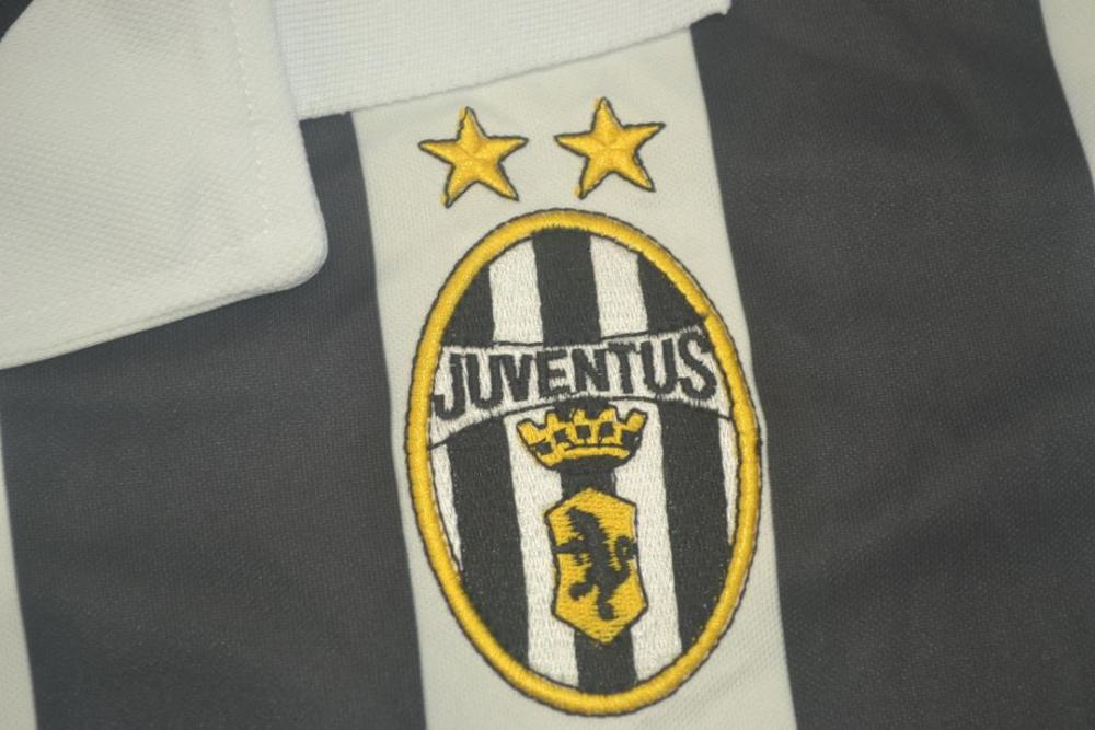 Juventus 1999/00 Home