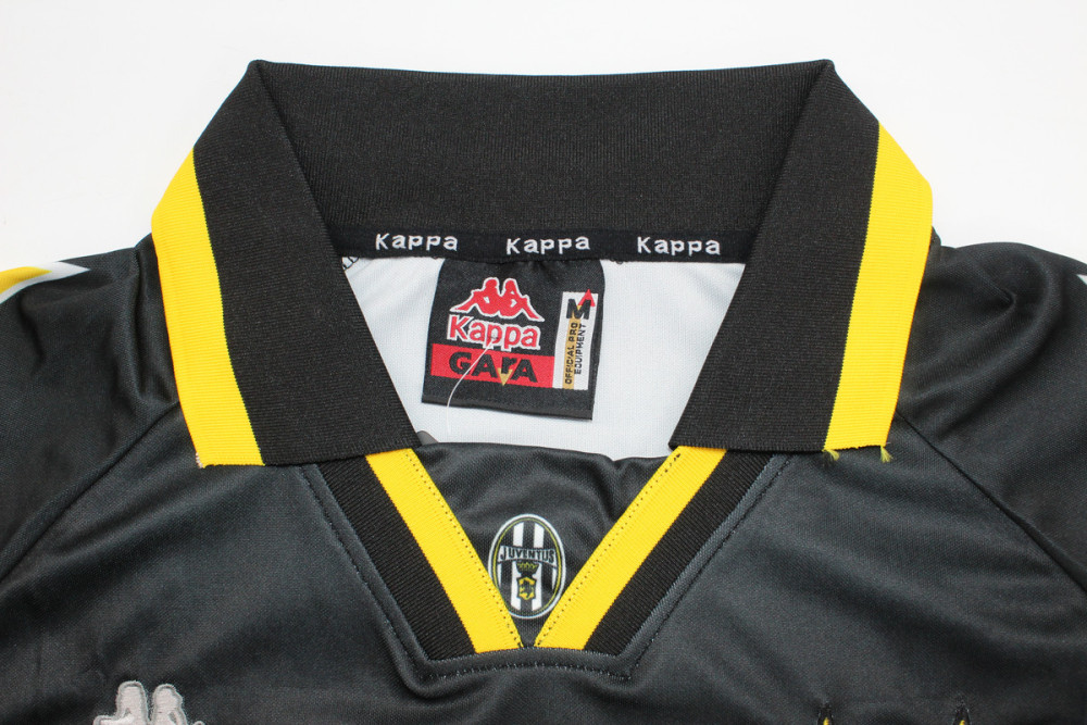 Juventus 1995/96 Third