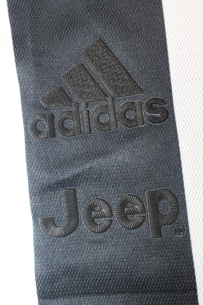 Juventus 2017/18 Anniversary Edition