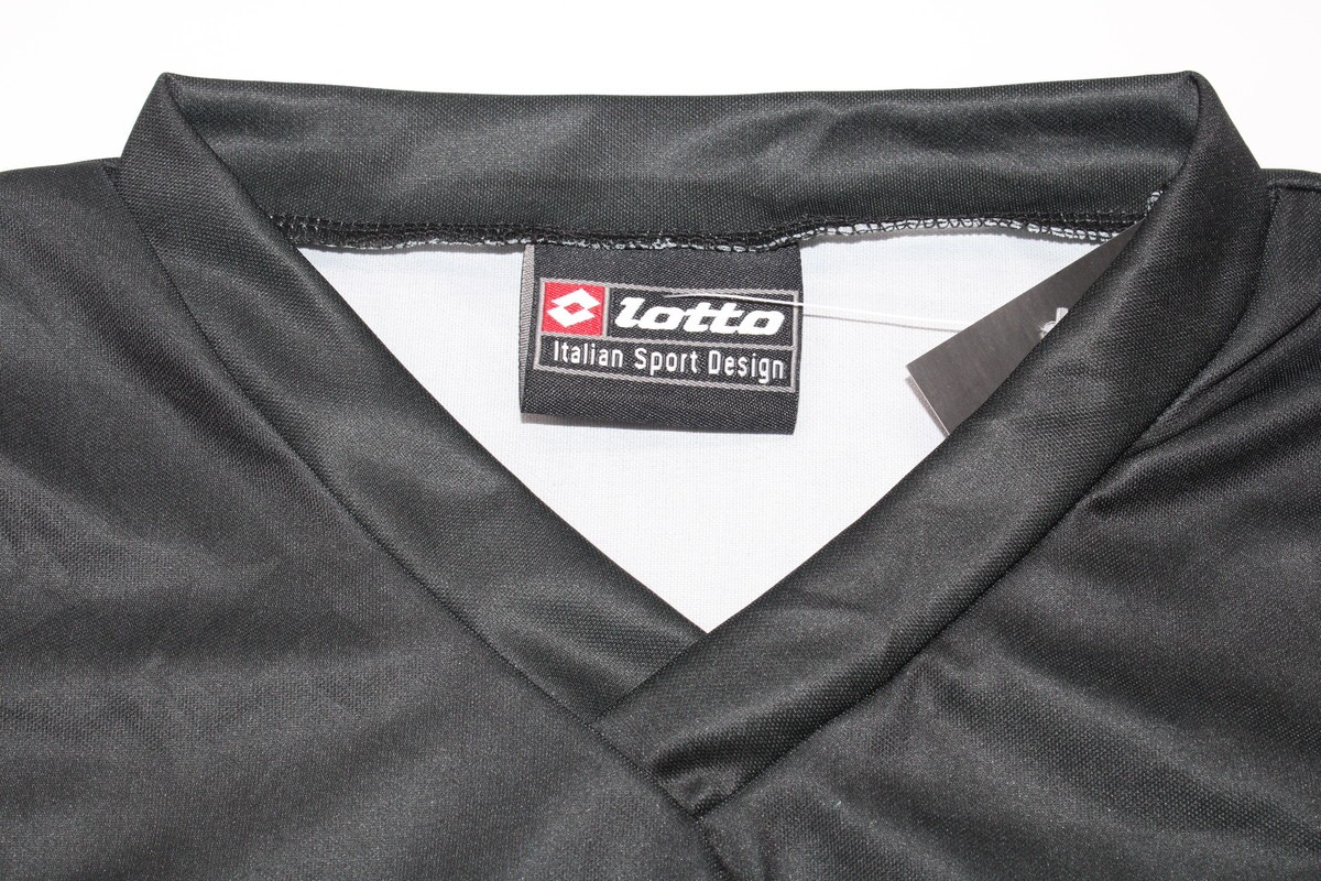 Juventus 2001/02 Away