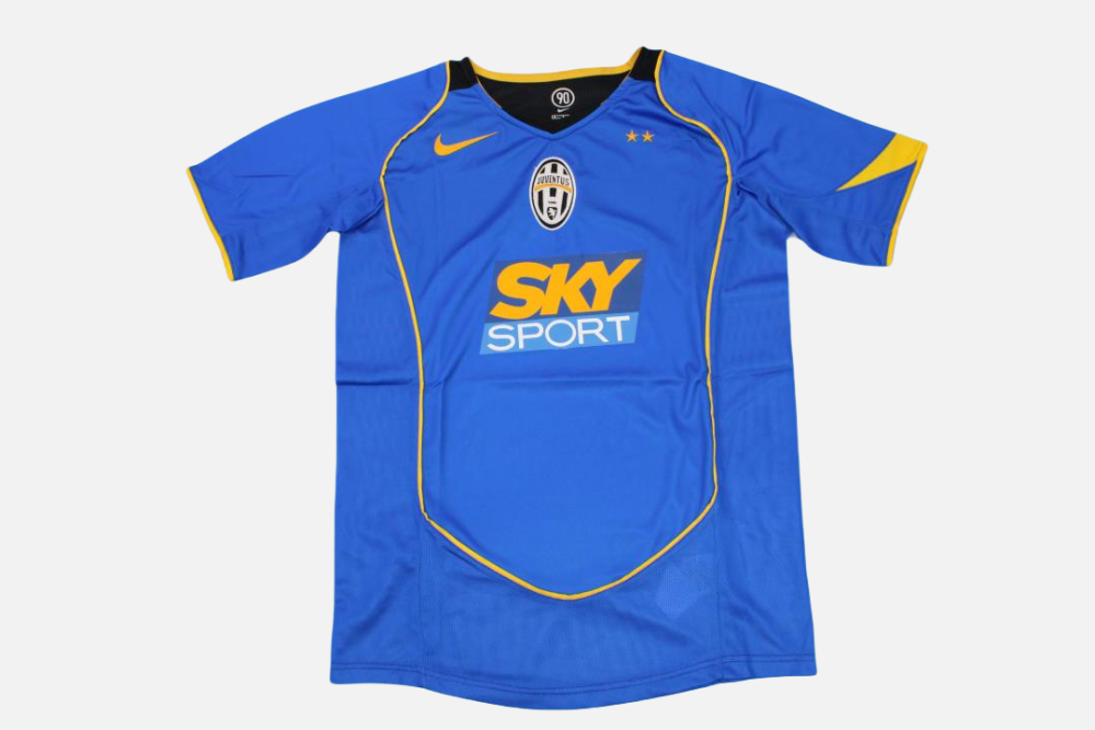 Juventus 2004/05 Away