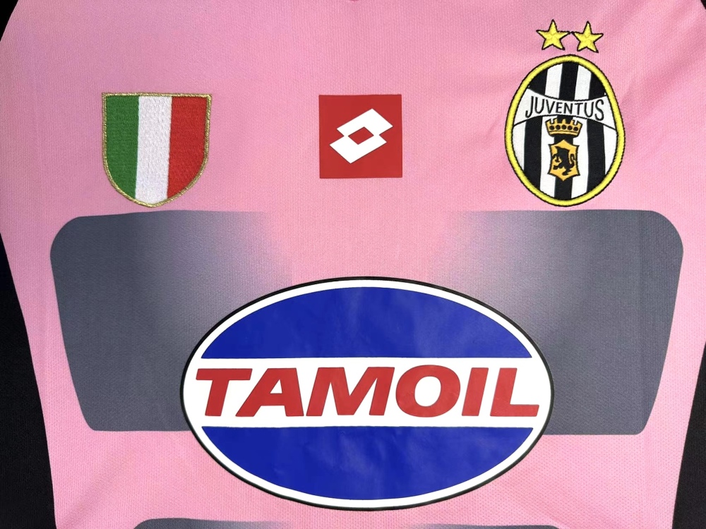 Juventus 2002/03 Goalkeeper Pink