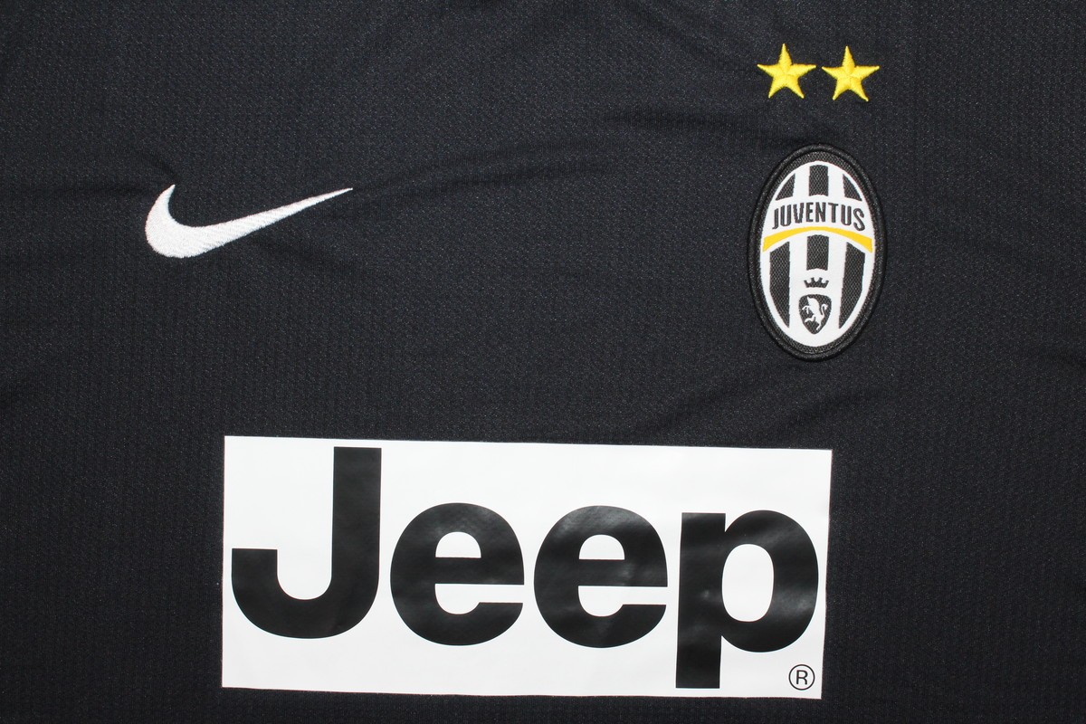 Juventus 2012/13 Away