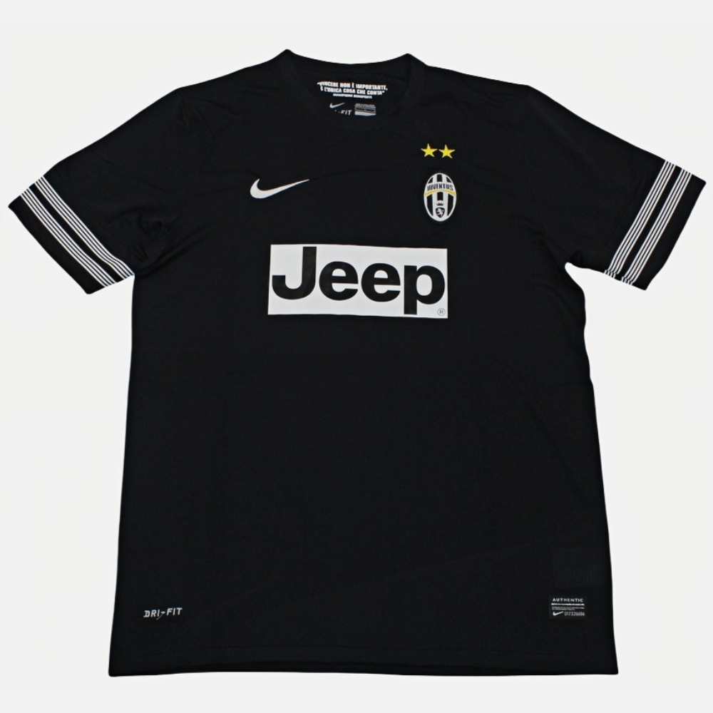 Juventus 2012/13 Away