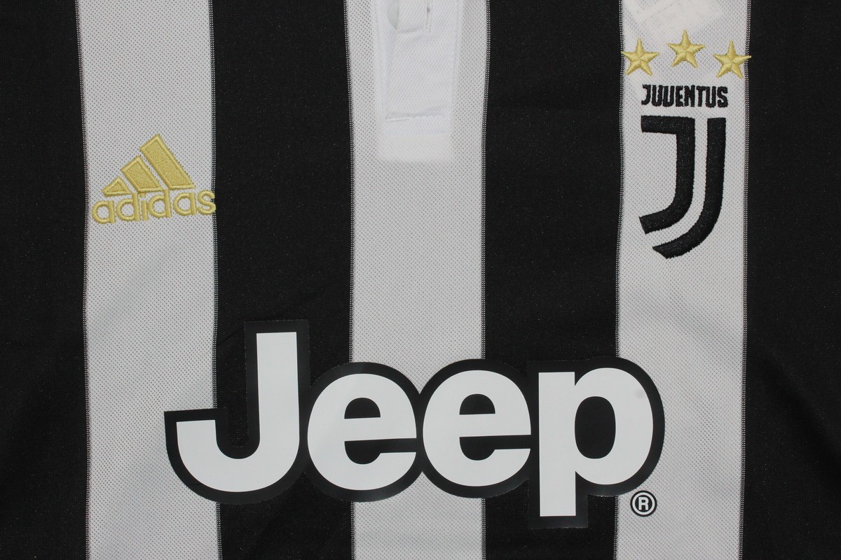Juventus 2017/18 Home