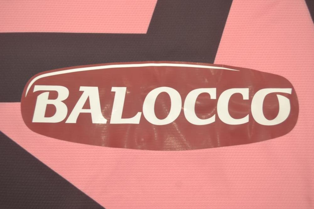 Juventus 2011/12 Away