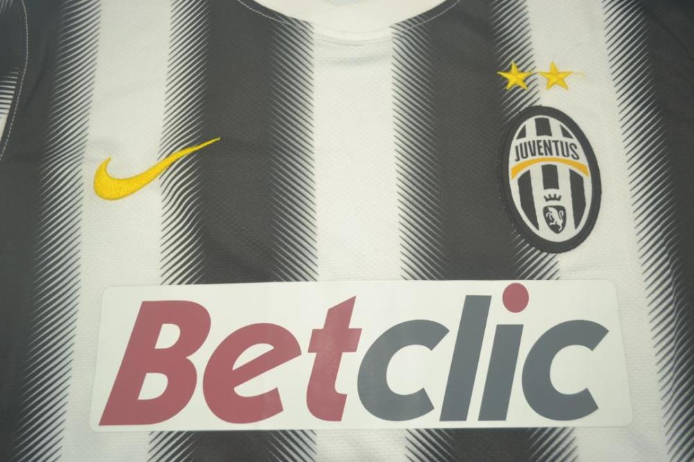Juventus 2011/12 Home