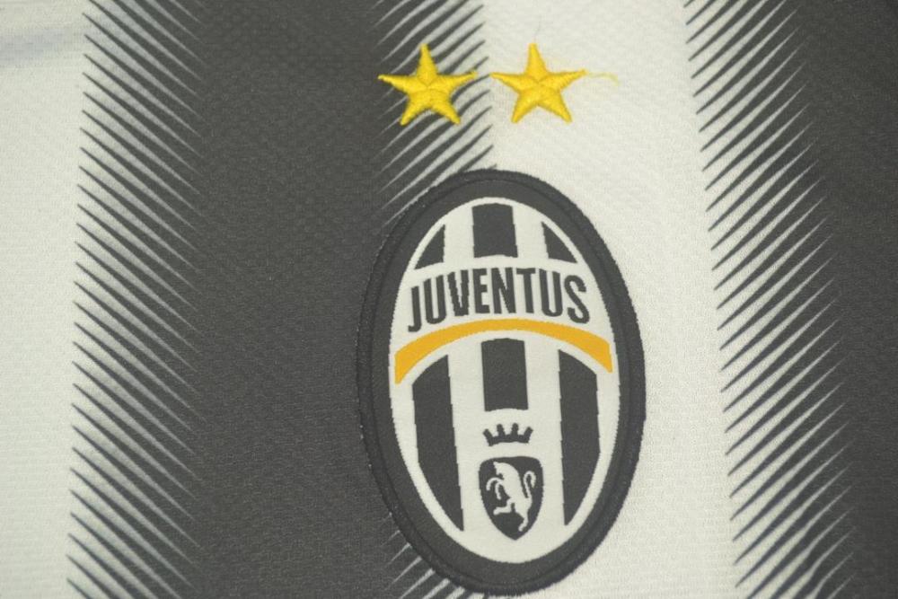 Juventus 2011/12 Home
