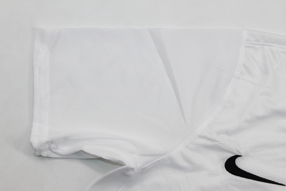 Juventus 2010/11 Away