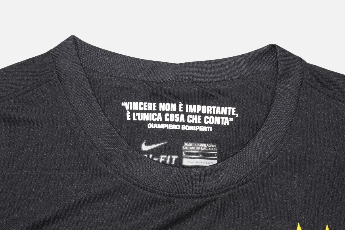 Juventus 2012/13 Away