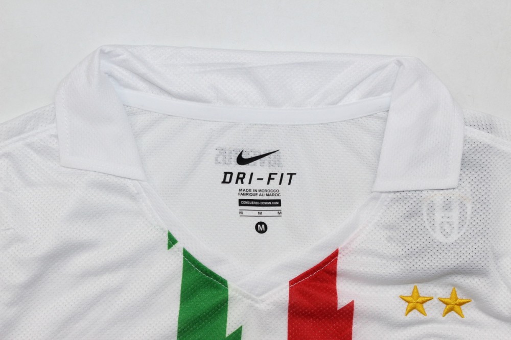Juventus 2010/11 Away