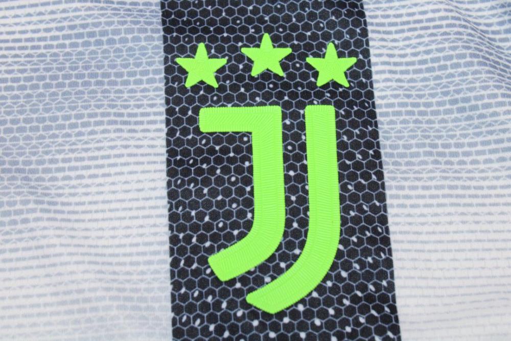 Juventus X Palace 19/20