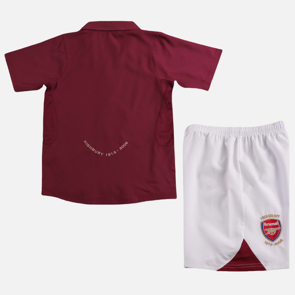 Arsenal 2005/06 Home Kids