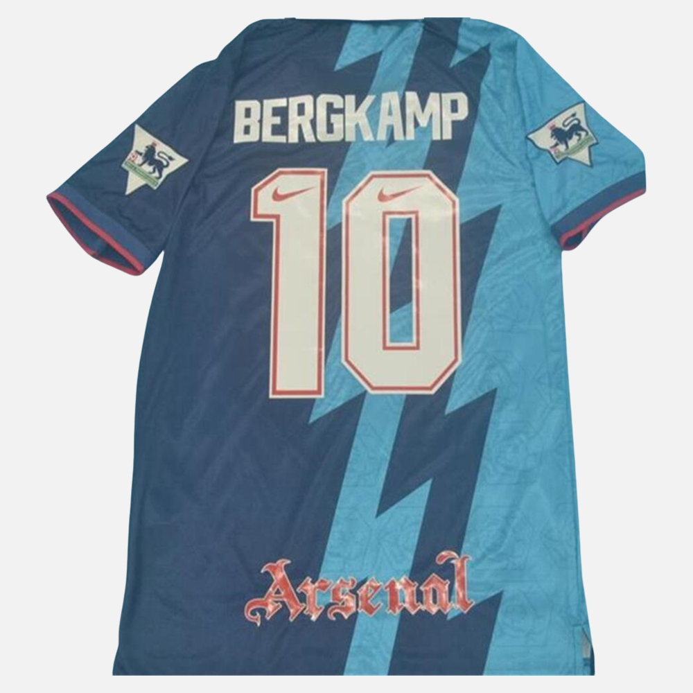 Arsenal 1995/96 Away