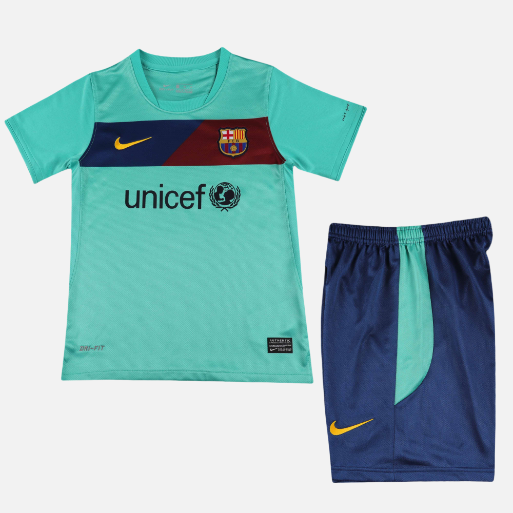 Barcelona 2010/11 Away Kids