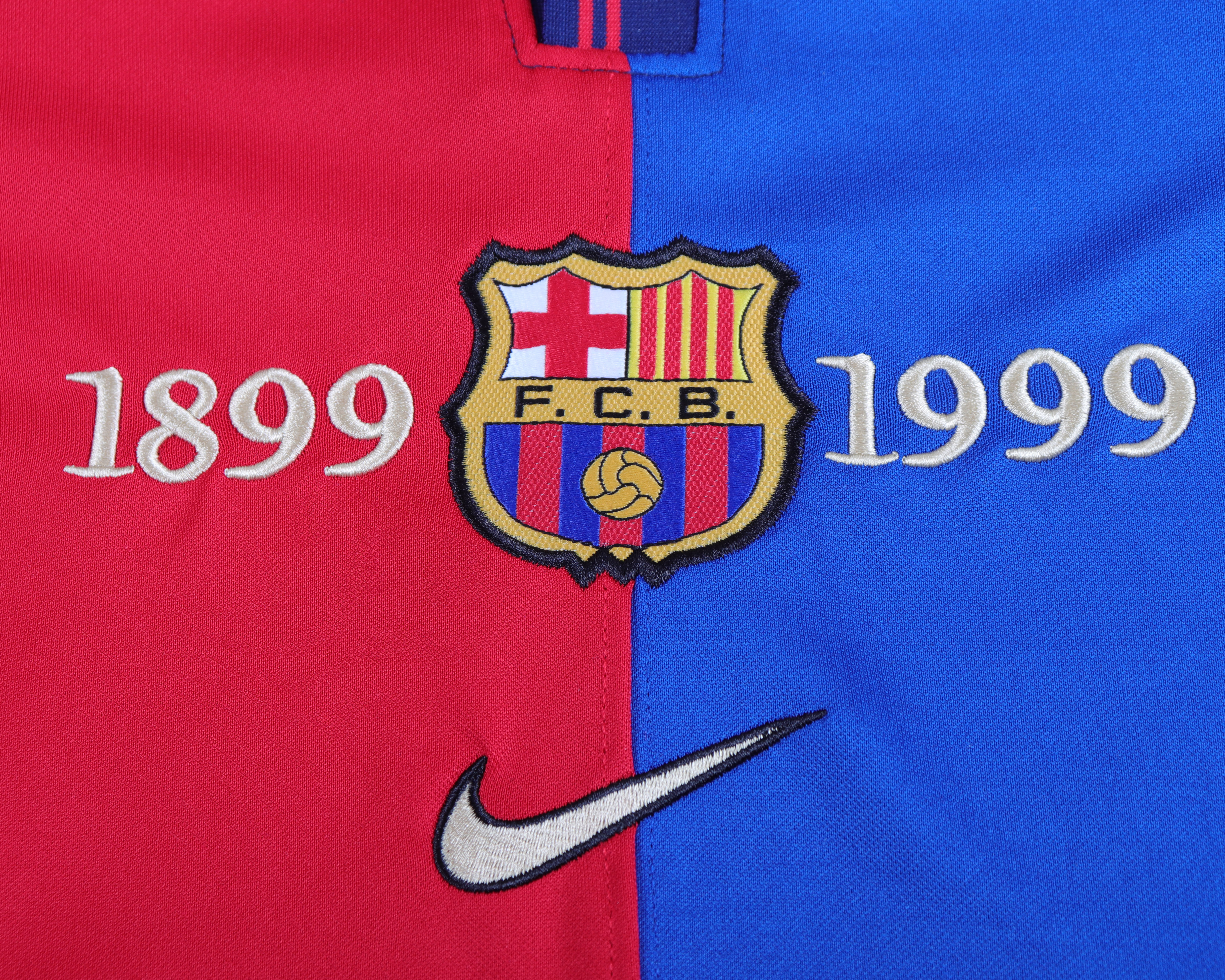 Barcelona 1999/00 Home Kids