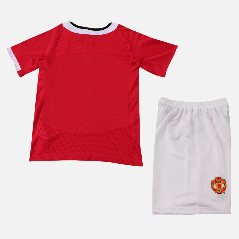 Manchester United 2004/06 Home Kids