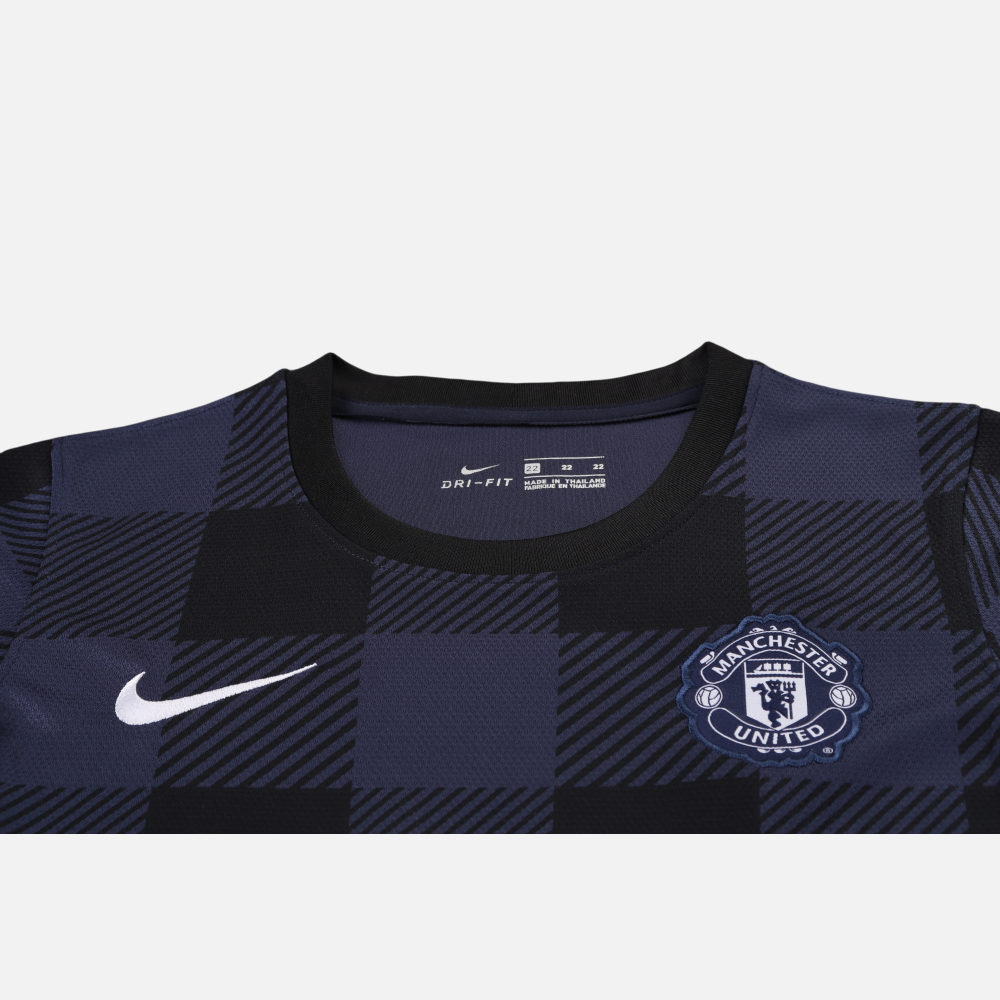 Manchester United 2013/14 Away Kids