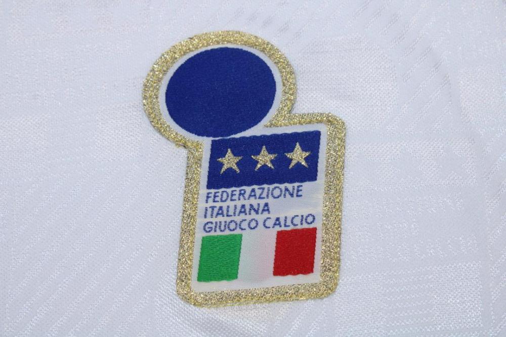 Italy 1994 Away