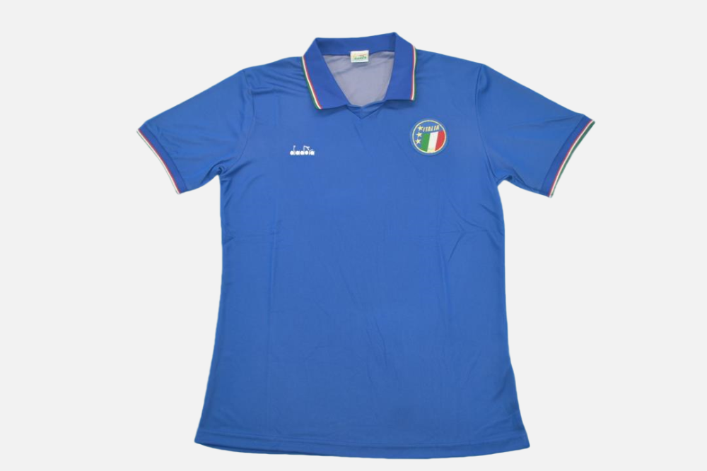 Italy 1990 Home