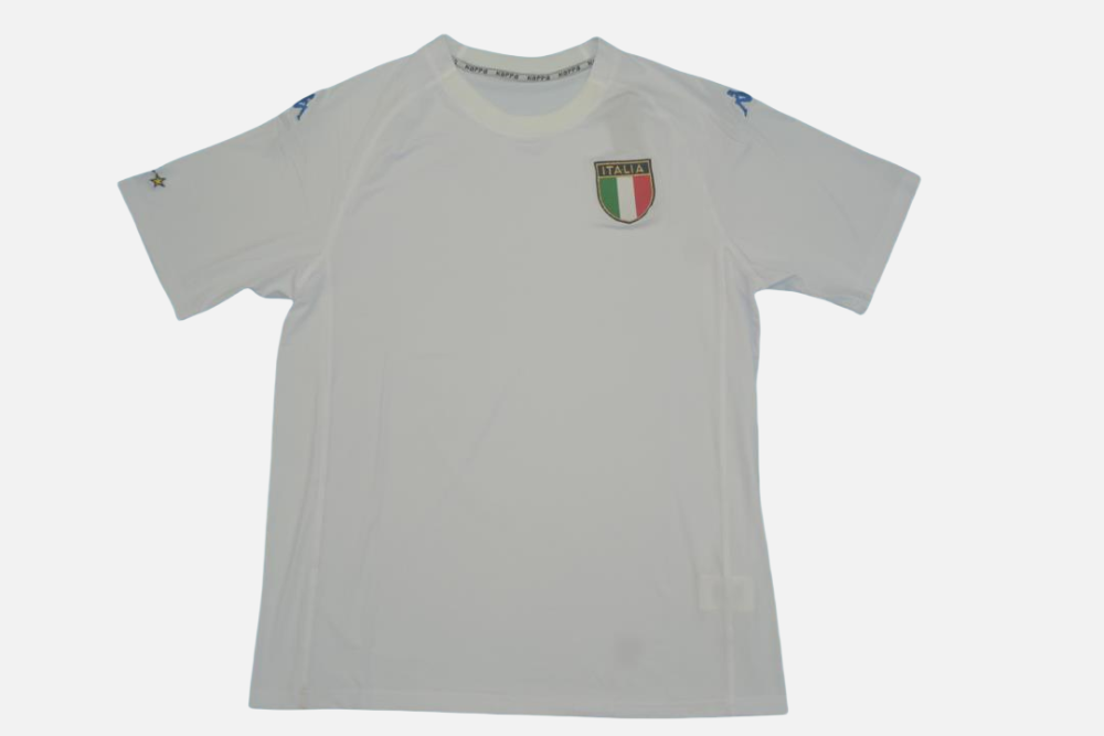 Italy 2000 Away