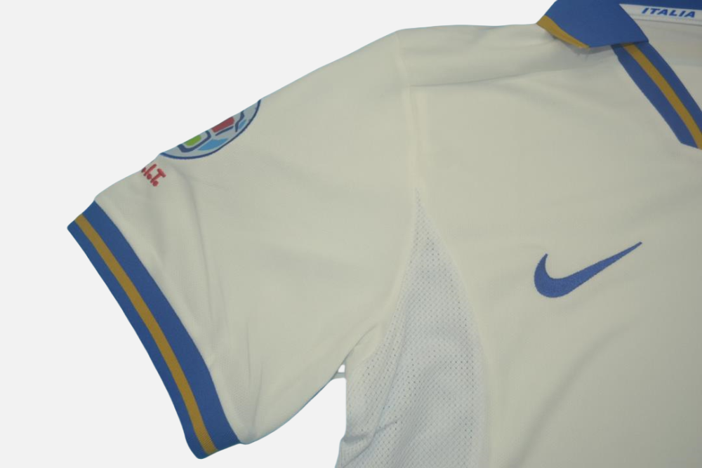 Italy 1996 Away