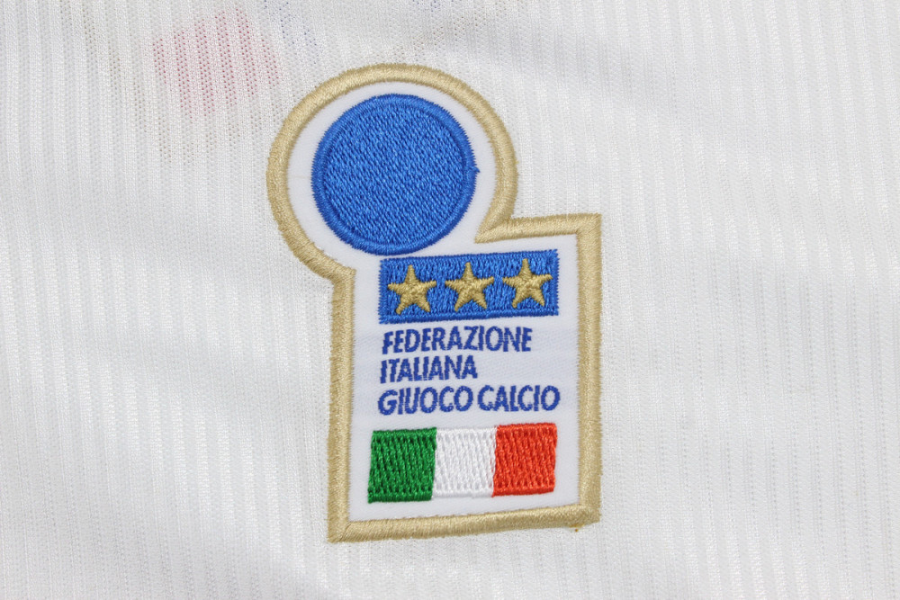 Italy 1998 Away