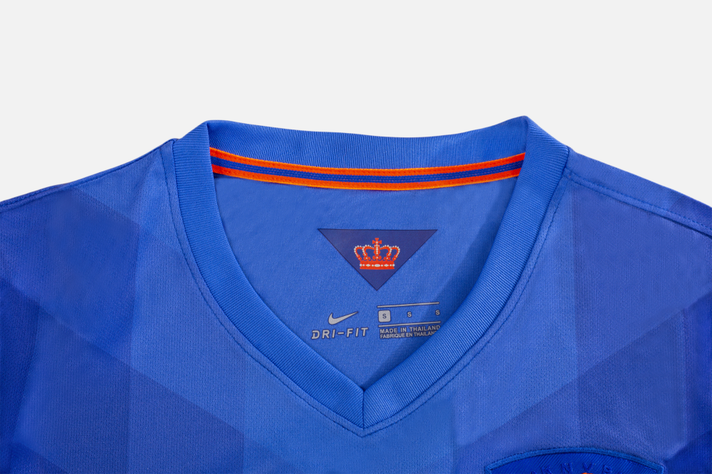 Netherlands 2014 Away
