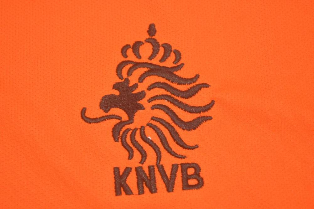 Netherlands 2002 Home