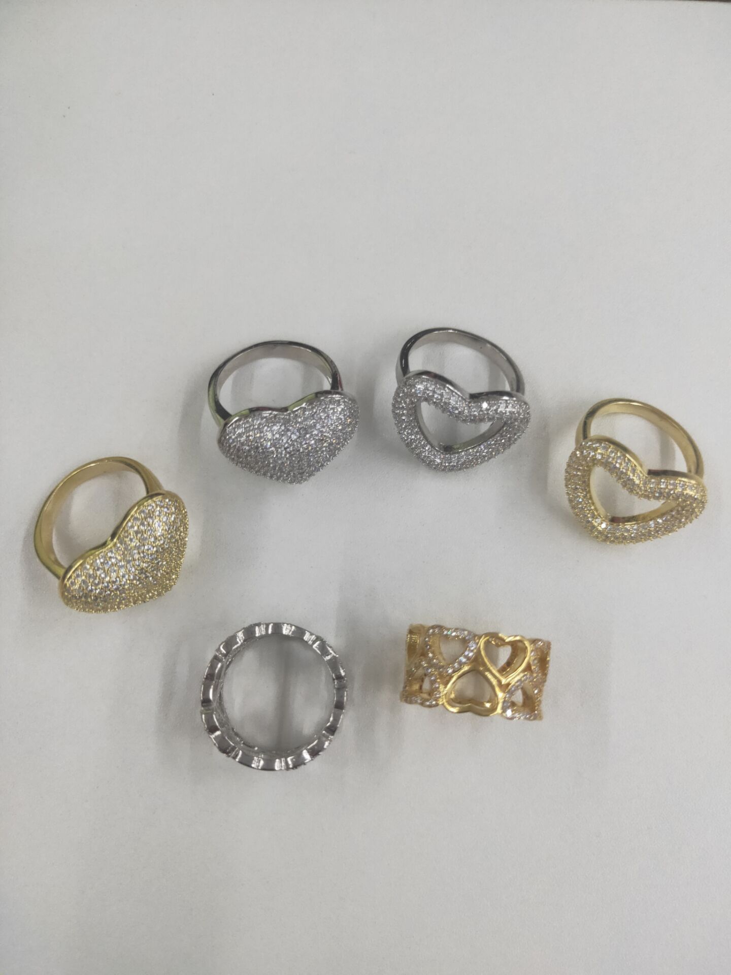 Korean Hollow Heart-shape Copper Micro-inlaid Zircon Ring Wholesale