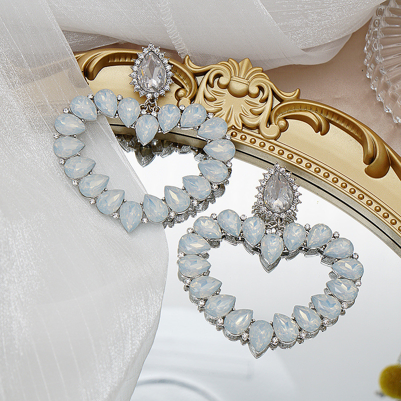 Large Hoop Earrings Heart-shaped Full Diamond Women's Jewelry Accessories