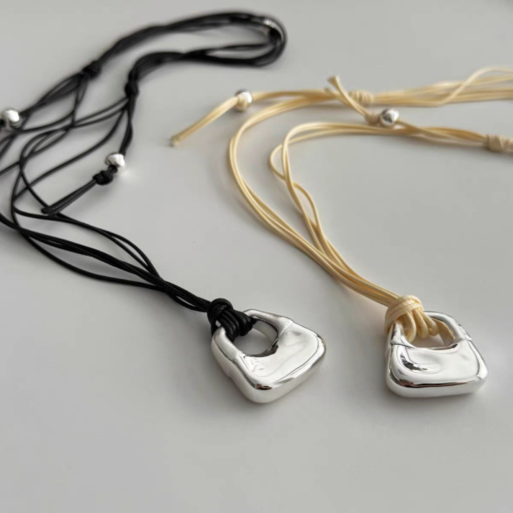 Special-Interest Design Natural Stone Beaded Hand-Woven High-Grade Pendant Necklace Accessories Women's Fashion Accessories Jewellery