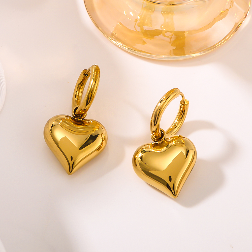 1 Pair Simple Style Classic Style Commute Heart Shape Plating 304 Stainless Steel 18K Gold Plated Drop Earrings