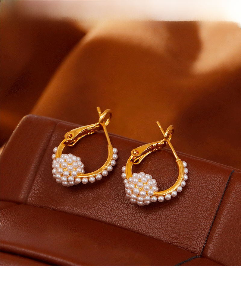 Elegant Pearl Hoop Earrings Unique Design Sensation Slimming French Hepburn Style Fashionable Trendy Women's Jewelry Accessories
