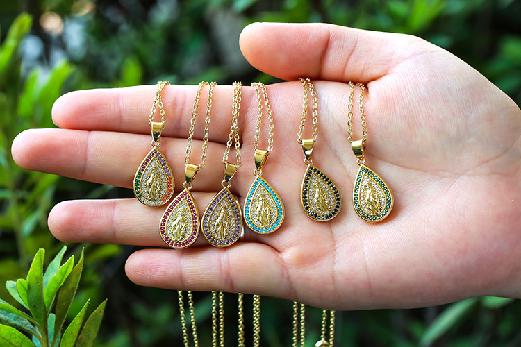 Wholesale Copper Gold-plated Jesus Pendant Necklace Nihaojewelry