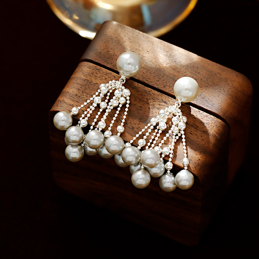 Bohemian Style Pearl Flower Print Earrings Silver Plated Round And Hoop Shape Luxury Women's Fashion Jewelry Accessories