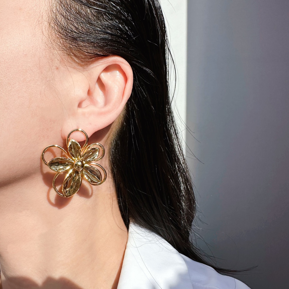 3D Hollow Large Flower Stud Earrings Artistic Line Petal Earrings Women's Accessories 1134 Geometric Hypoallergenic