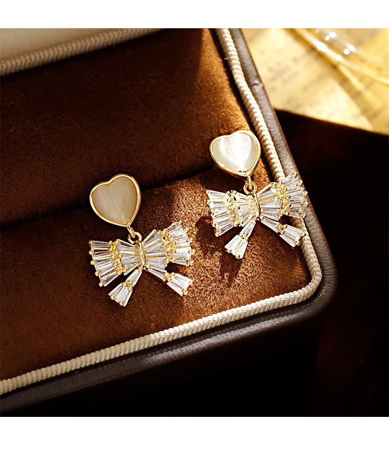 Fashion Irregular Rhombus Inlaid Zircon Copper Bracelet Wholesale