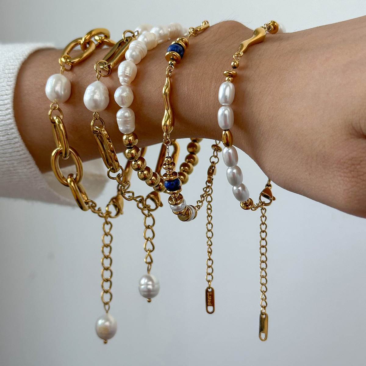 Electroplated (Including Color Retention Layer) Gold-Plated Geometric Pattern 304 Stainless Steel Pearl Bracelet Non-Fading European And American Style High-End Sensual Ins Style Jewelry Accessories
