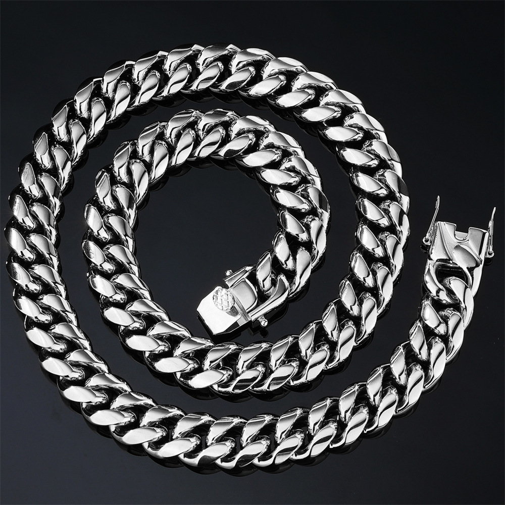 Fashionable Stainless Steel Men's Necklace Encrypted Dragon Head Buckle Bracelet Versatile Matching Accessories Geometric Pattern