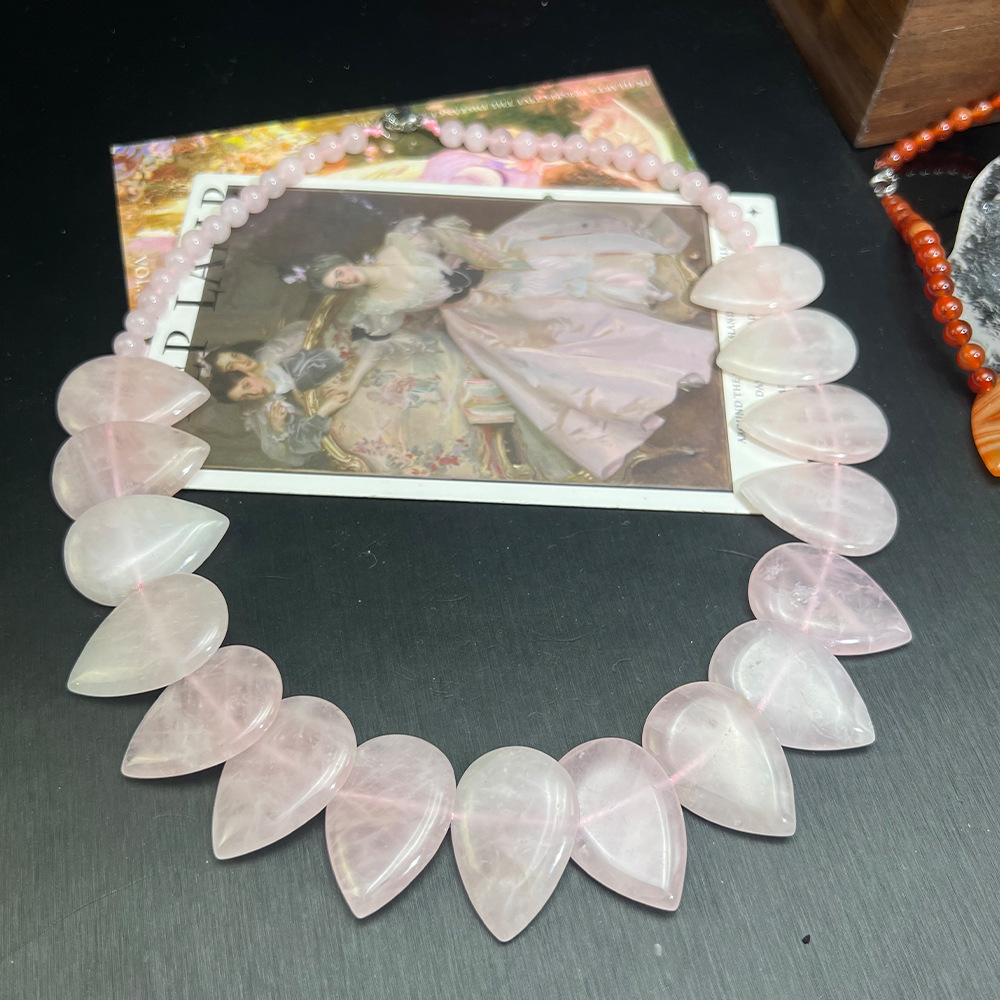 Vintage Simple Natural Stone Pink Crystal Agate Waterdrop Leaf Beads Necklace  Style Jewelry Accessories