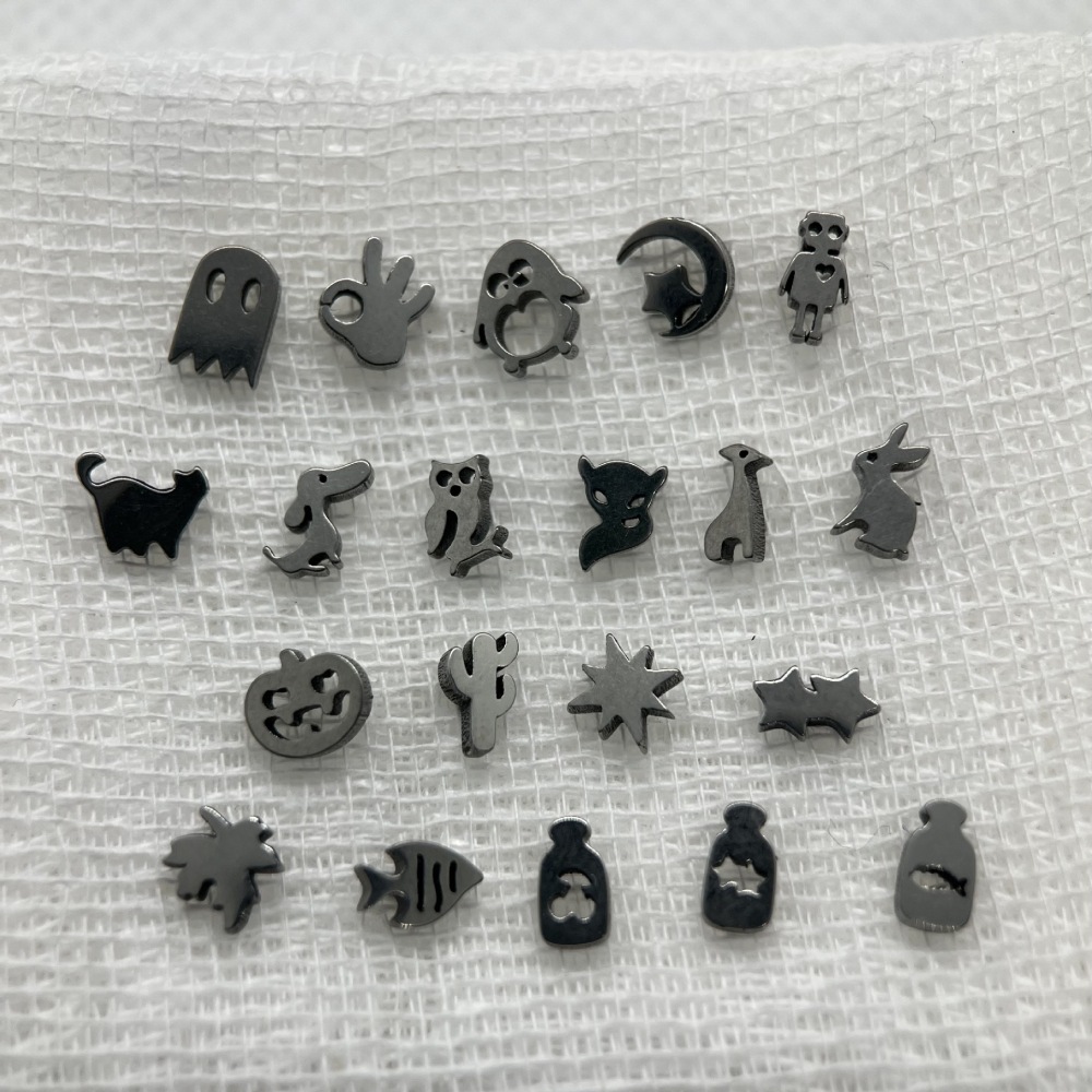 Titanium Alloy F136 Mini Cat Sausage Dog Giraffe Cactus 0.9 Tooth Jewelry Head Animal Pattern Piercing Accessories For Men And Women