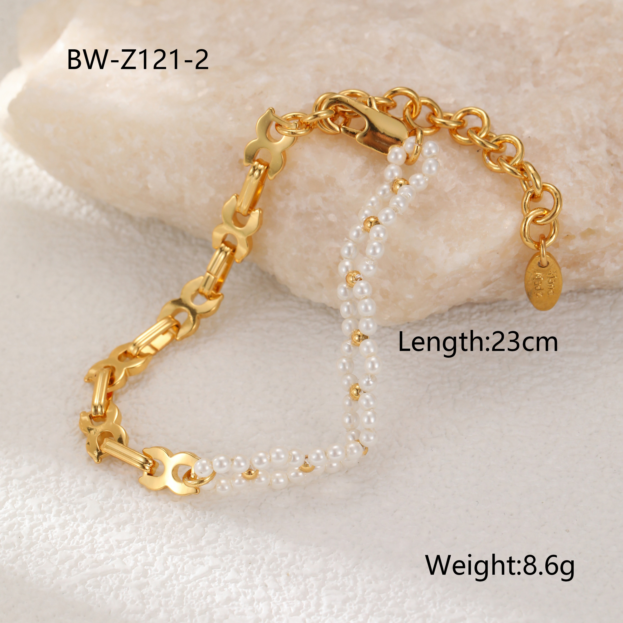 Classic Fashion Versatile Lightweight Luxury 18K Gold Plated Natural Genuine Pearl Bracelet Geometric Pattern Copper Material