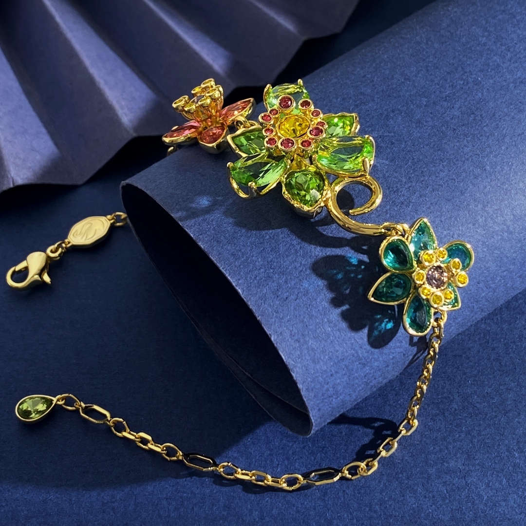 Colorful Diamond Flower Shaped Bracelet Cut Lively Three Dimensional Candy Crystal Rhinestone Clip On Clasp Fashion Jewelry For Women