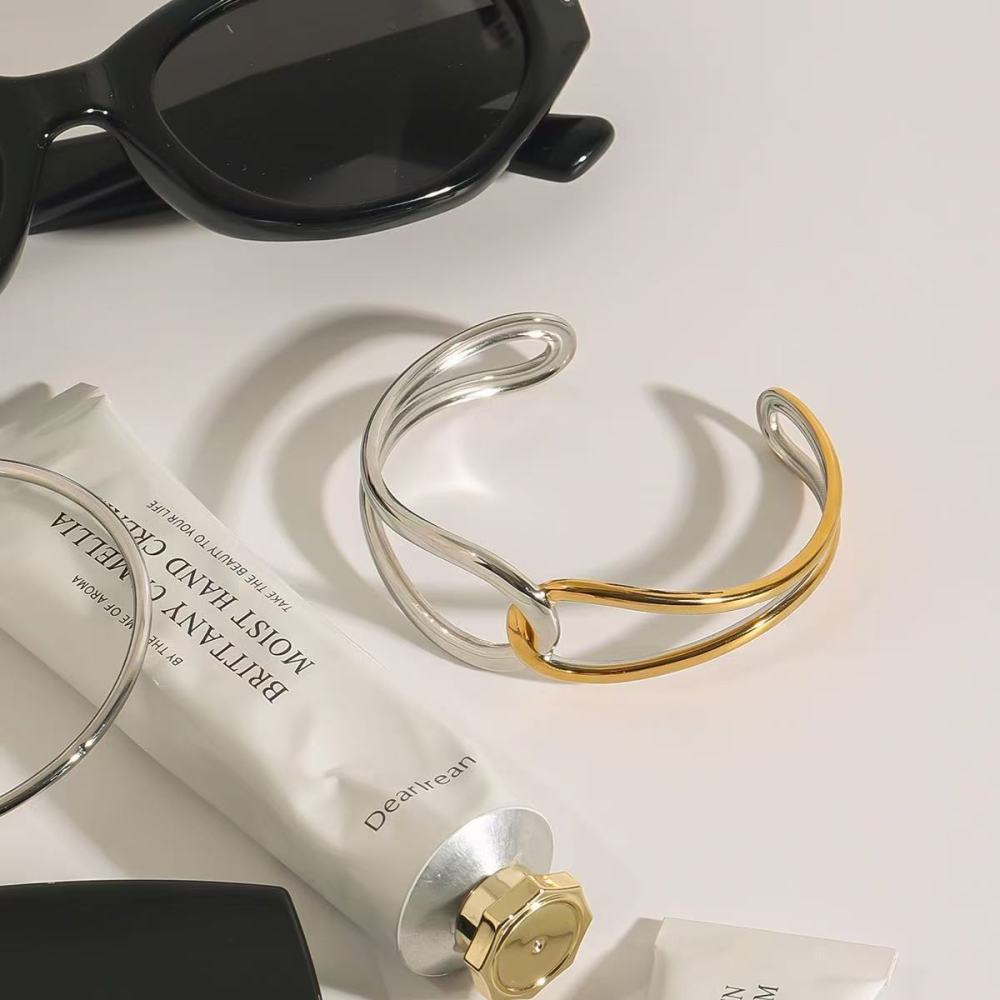 Titanium Steel Open Bracelet Women Non-Fading Jewelry Luxury Feel Stainless Steel Accessories Elegant Line Work Style